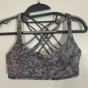Lululemon Free to Be Sports Bra